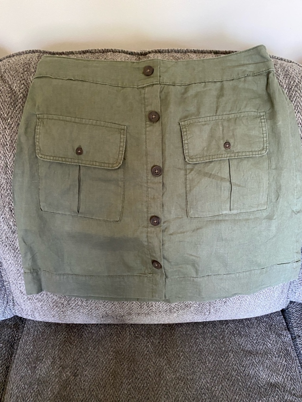 Nicole Miller Button-Front Olive Green Linen Mini Skort